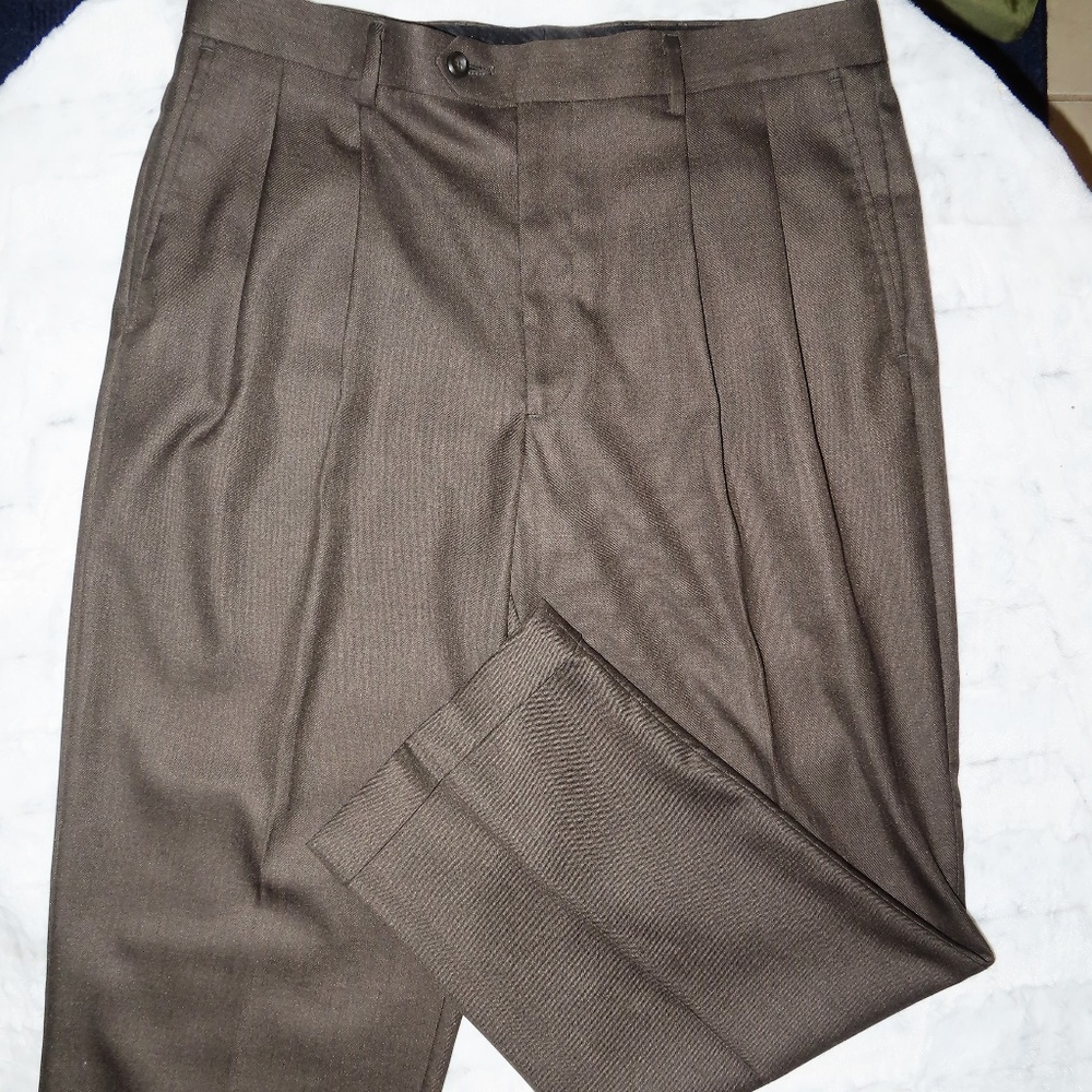 STRAFFORD MENS SIZE 36 X 29 DRESS PANTS - BROWN